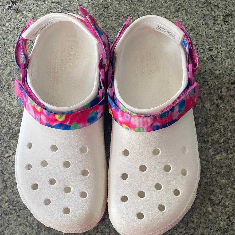 Crocs sz W 12, M 10